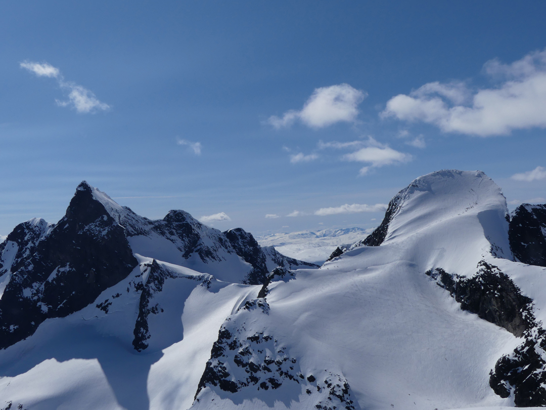 Flotte tindeturar: Den populære giganten, Austre Ringstind