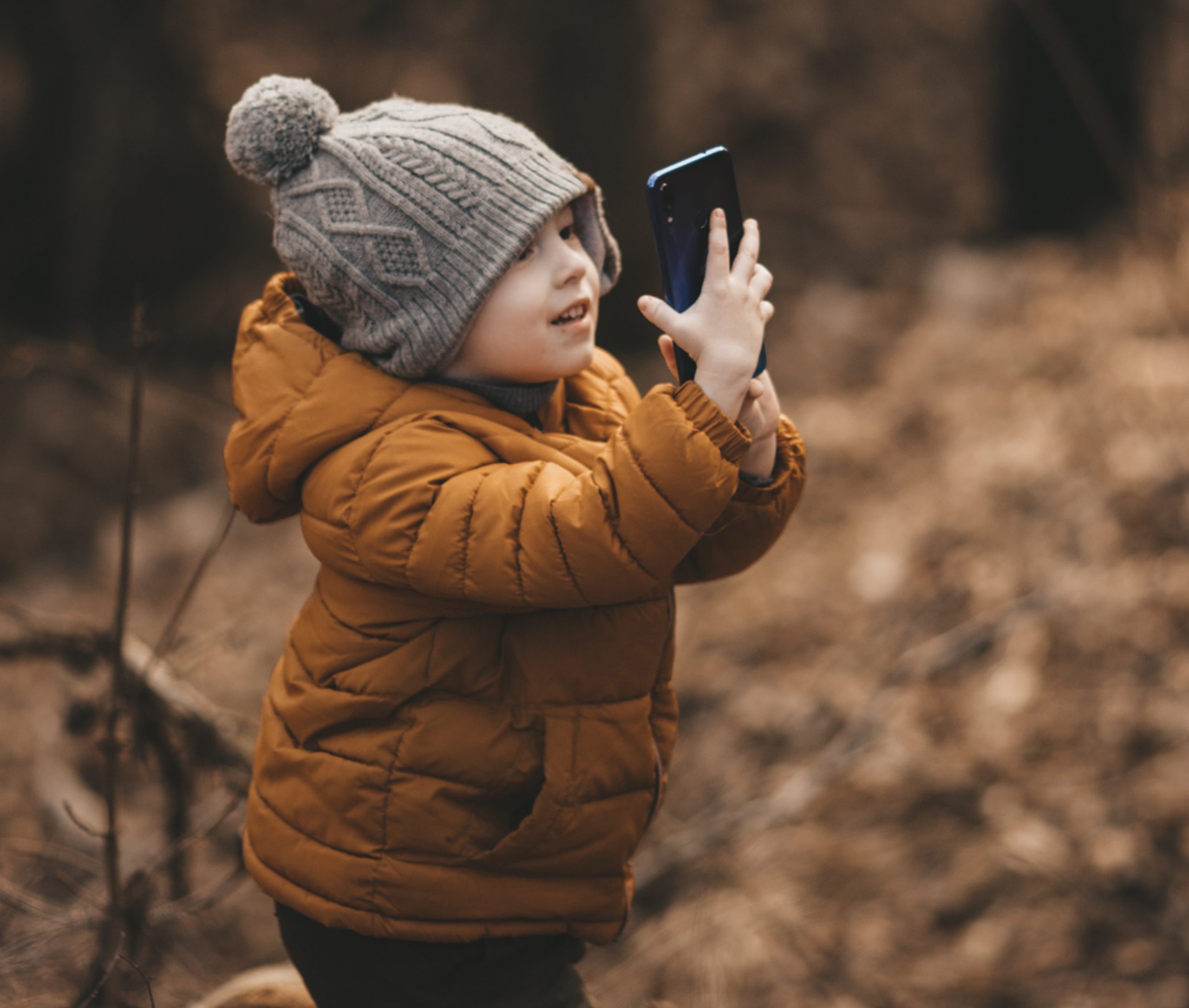 “Nei, vi kan ikke være inne i hele dag, du har hatt nok skjermtid nå!”
