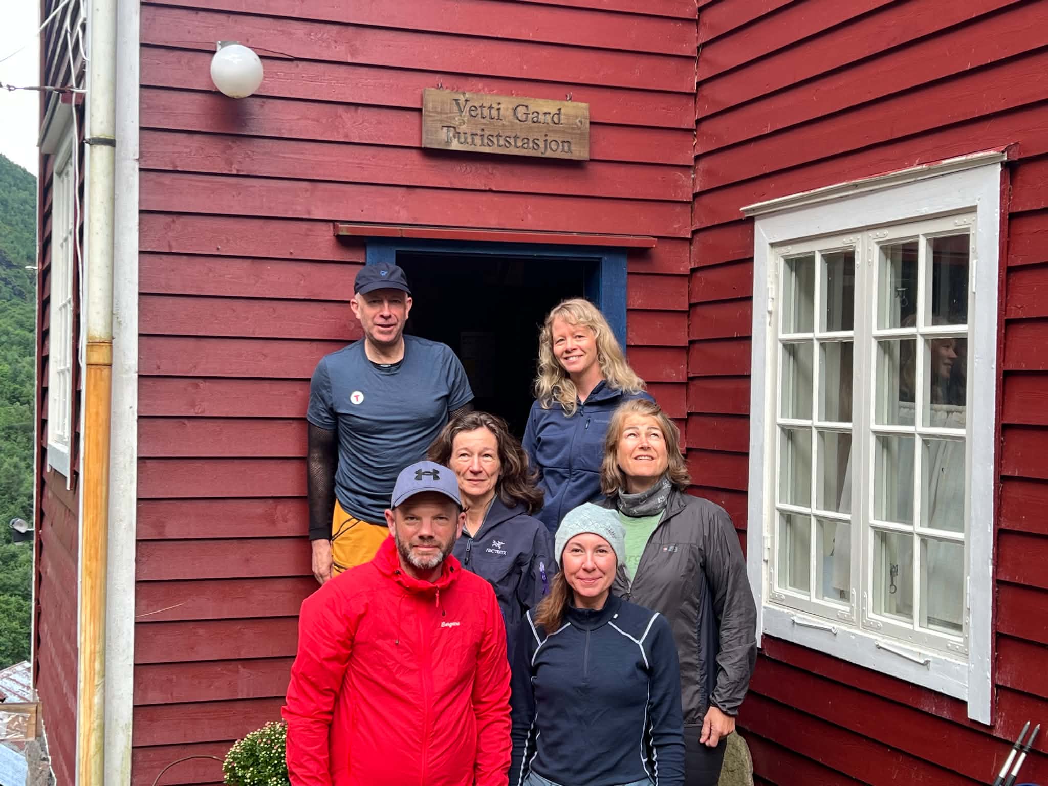 Fra tind til foss – fire dager i Jotunheimen